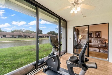 Lovely 2 beds/2 bath villa in beautiful gated 55+ Whisper Walk! - photo 25