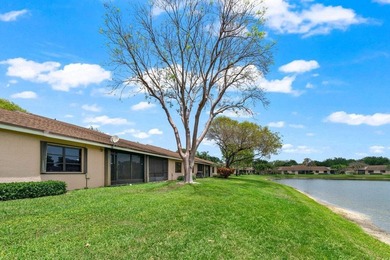 Lovely 2 beds/2 bath villa in beautiful gated 55+ Whisper Walk! - photo 26