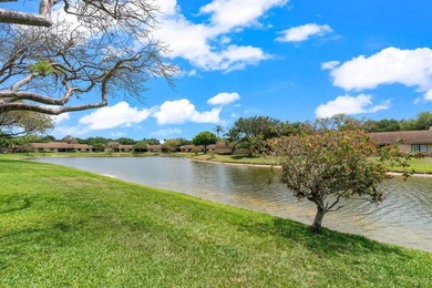 Lovely 2 beds/2 bath villa in beautiful gated 55+ Whisper Walk! - photo 27
