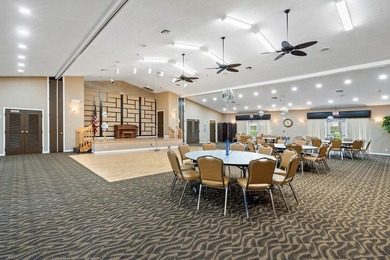Lovely 2 beds/2 bath villa in beautiful gated 55+ Whisper Walk! - photo 32