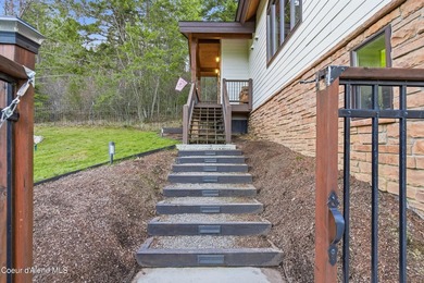 Welcome to your mountain escape in scenic Sagle, Idaho! This - photo 9