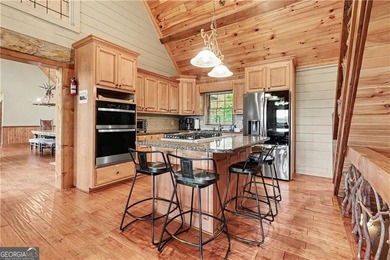 *Escape to your private sanctuary in Blue Ridge! This sprawling - photo 8
