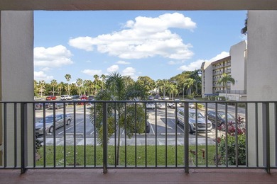 Beautifully remodeled, turnkey 2nd-floor condo in the highly - photo 8
