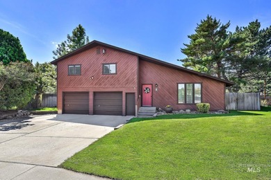 Lake Lowell Home Sale Pending in Nampa Idaho