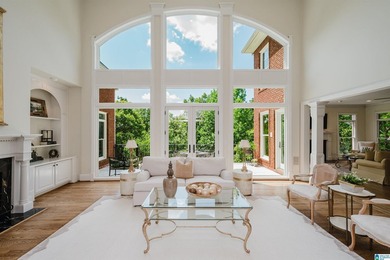 Extraordinary estate home offers luxurious living and - photo 16