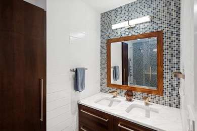 A truly rare offering in the heart of Greenwich Village, this - photo 16