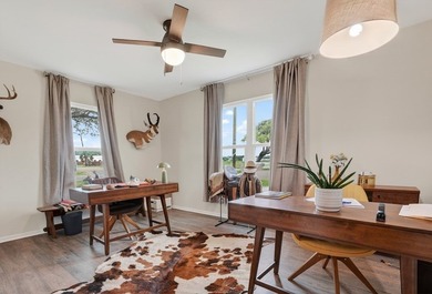 Just three blocks from Aransas Bay, this beautifully updated - photo 20