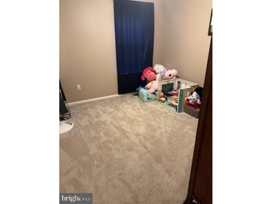 NOW PRICED BELOW MARKET FOR A QUICK SALERare Re-freshed 4/5 - photo 20