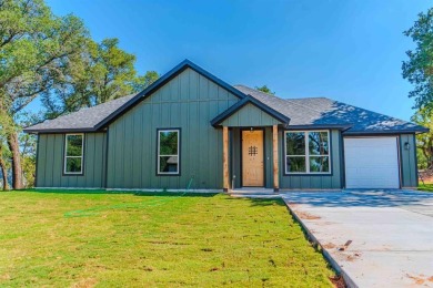 Lake Home For Sale in Granbury, Texas