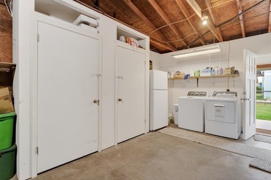 Just three blocks from Aransas Bay, this beautifully updated - photo 22