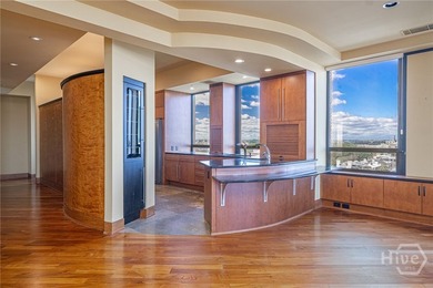 Perched on the 6th floor of The DeSoto, this residence offers a - photo 30
