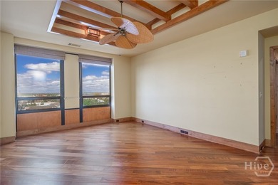 Perched on the 6th floor of The DeSoto, this residence offers a - photo 46