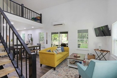 GREAT WEEKEND CABIN LOCATED JUST MINUTES FROM LONGVIEW ON LONE - photo 5