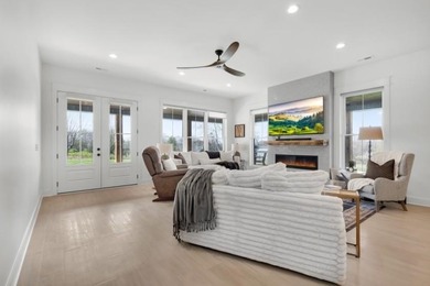 PRICE DROP!! Come take advantage of this Gorgeous, Luxury Home - photo 9