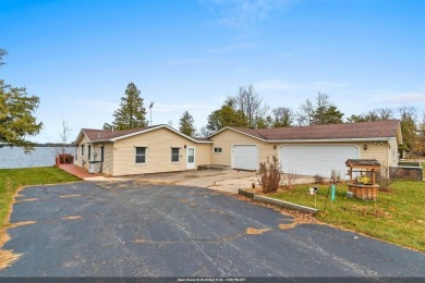 Lake Home For Sale in Crivitz, Wisconsin