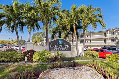 (private lake, pond, coastal) Condo For Sale in Largo Florida