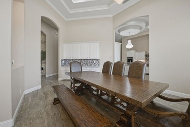 Exceptional Solomon Estates home (2013) - 4 BR, 4 full & 2 half - photo 33