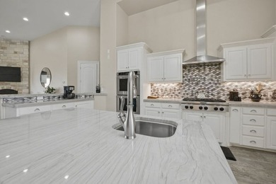 Exceptional Solomon Estates home (2013) - 4 BR, 4 full & 2 half - photo 43