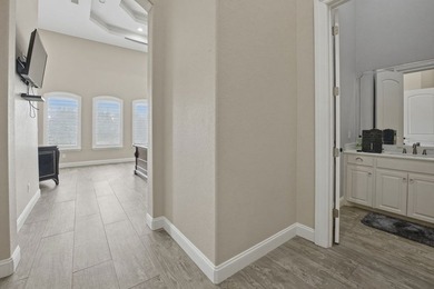 Exceptional Solomon Estates home (2013) - 4 BR, 4 full & 2 half - photo 50