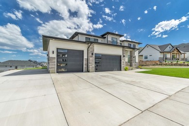 **$45,000 Price Reduction + $10,000 Seller Incentive!** Don't - photo 2