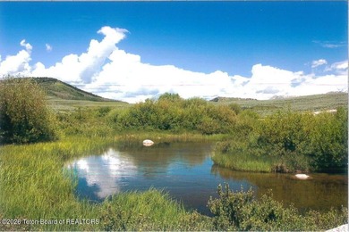 Escape to wide open spaces at 41 Marsh Creek Road in Cora, WY- - photo 10