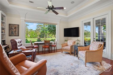 Centrally located in desirable Oakridge, this meticulously - photo 16