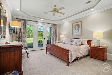 Centrally located in desirable Oakridge, this meticulously - photo 20