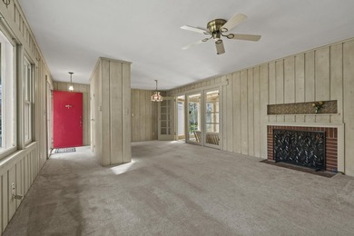 This Boothbay home is conveniently located near Boothbay Harbor - photo 10