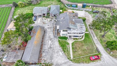 Rare 11-unit rental property on a large lot in a convenient - photo 24