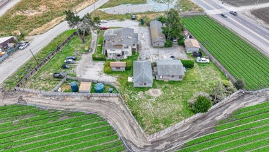 Rare 11-unit rental property on a large lot in a convenient - photo 25