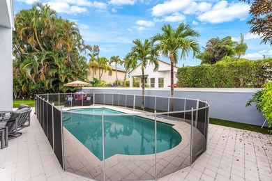 Welcome to this beautifully updated 4-bedroom plus den residence - photo 37