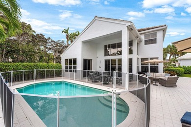 Welcome to this beautifully updated 4-bedroom plus den residence - photo 39