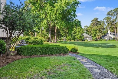 Centrally located in desirable Oakridge, this meticulously - photo 40