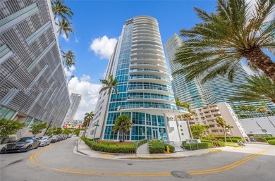 Best Line in the Building | Stunning Bay & Skyline Views!