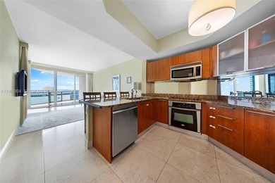 Best Line in the Building | Stunning Bay & Skyline Views!