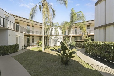 Welcome home to this beautifully updated 2-bedroom, 2-bath, 55+ - photo 4