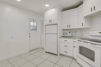 Welcome home to this beautifully updated 2-bedroom, 2-bath, 55+ - photo 9