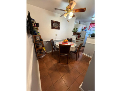 Spacious and well-maintained 1-bedroom co-op located at 325 E - photo 11