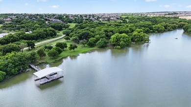 Seller offering $5,000 in buyer concessions! Plus, the preferred - photo 11