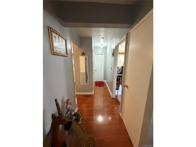 Spacious and well-maintained 1-bedroom co-op located at 325 E - photo 12