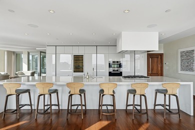 Where Montreal's financial history meets refined contemporary - photo 13