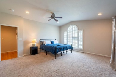 Lakefront home in one of the finest subdivisions in town! - photo 14