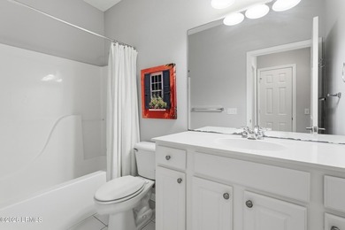 Looking for a welcoming place to call home? This delightful - photo 18