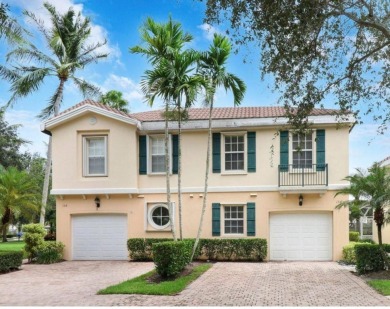 Lake Townhome/Townhouse For Sale in Palm Beach Gardens, Florida