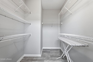 Looking for a welcoming place to call home? This delightful - photo 23