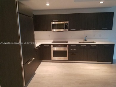Landmark Architect design Brickell Heights West in the best of - photo 4