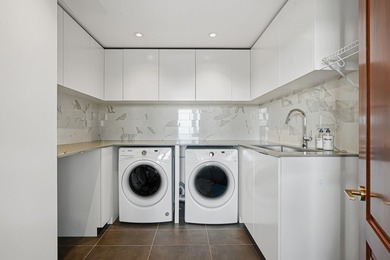 Where Montreal's financial history meets refined contemporary - photo 33