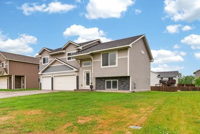 Welcome to your new home! Conveniently located in a neighborhood - photo 34
