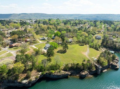 Lakefront home in one of the finest subdivisions in town! - photo 39