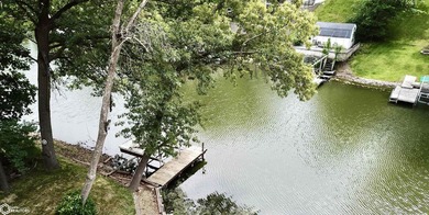 Escape to your dream waterfront retreat with this impeccably - photo 47